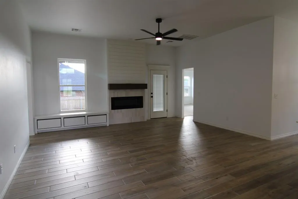 Photo 3 — 8421 Stonewood Drive, Oklahoma City, OK 73135