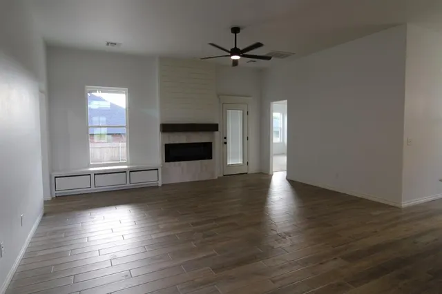 Photo 3 — 8421 Stonewood Drive, Oklahoma City, OK 73135