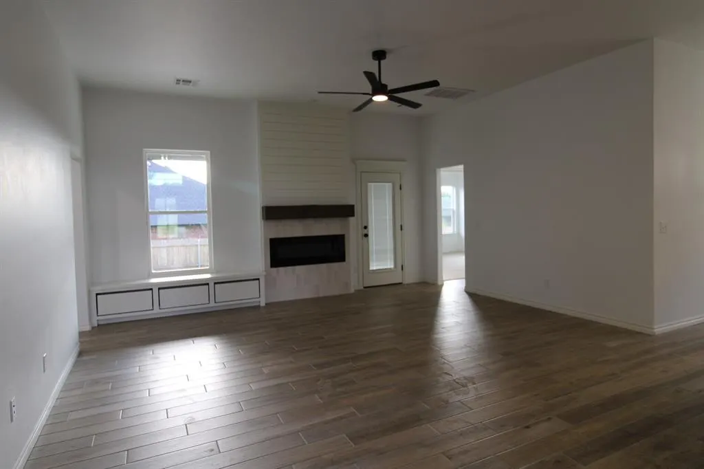 Photo 4 — 8421 Stonewood Drive, Oklahoma City, OK 73135