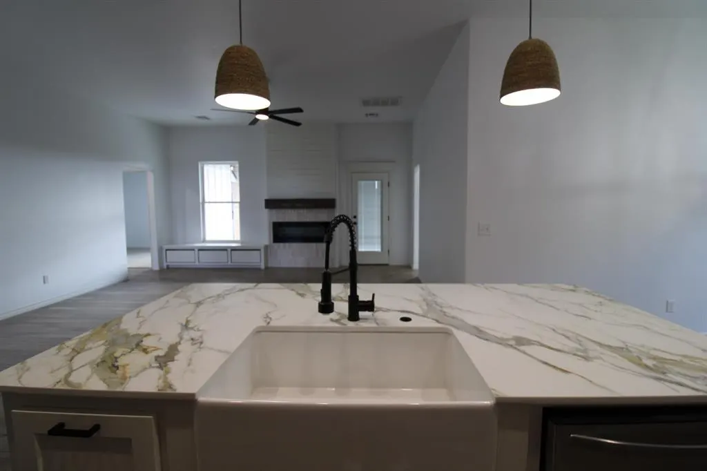 Photo 11 — 8421 Stonewood Drive, Oklahoma City, OK 73135