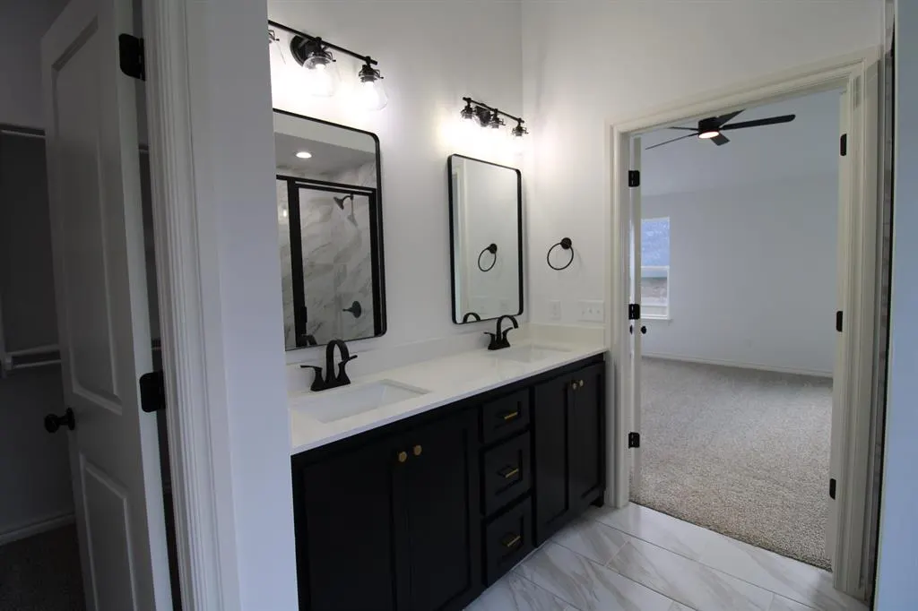 Photo 19 — 8421 Stonewood Drive, Oklahoma City, OK 73135