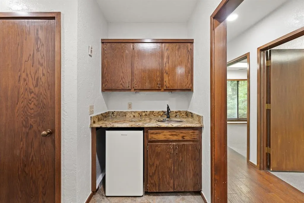 Photo 17 — 1616 E 19th Street 301, Edmond, OK 73013