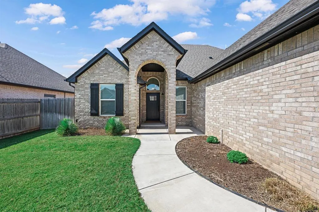 Photo 43 — 13513 NW 1st Street, Yukon, OK 73099