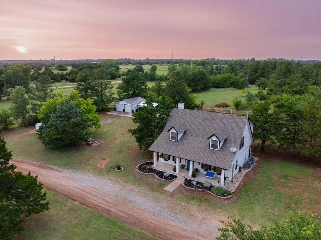 Photo 45 — 9813 SW 104th Street, Mustang, OK 73064