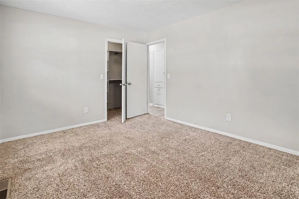 Photo 9 — 6728 N Tall Oaks Drive, Oklahoma City, OK 73127