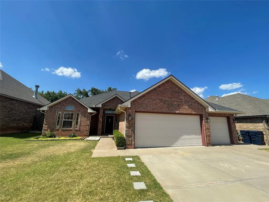 Front exterior — 11913 SW 17th Street, Yukon, OK 73099