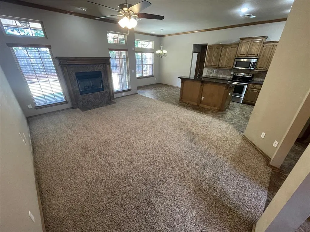 Photo 25 — 11913 SW 17th Street, Yukon, OK 73099