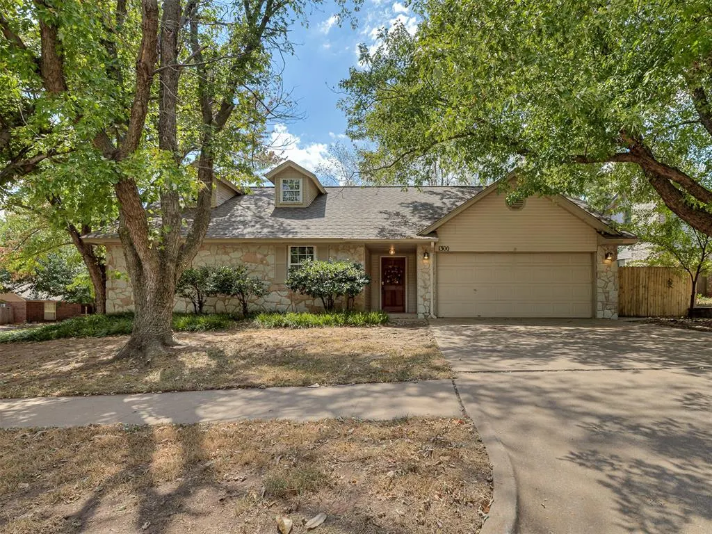 Front exterior — 1300 NW 184th Street, Edmond, OK 73012