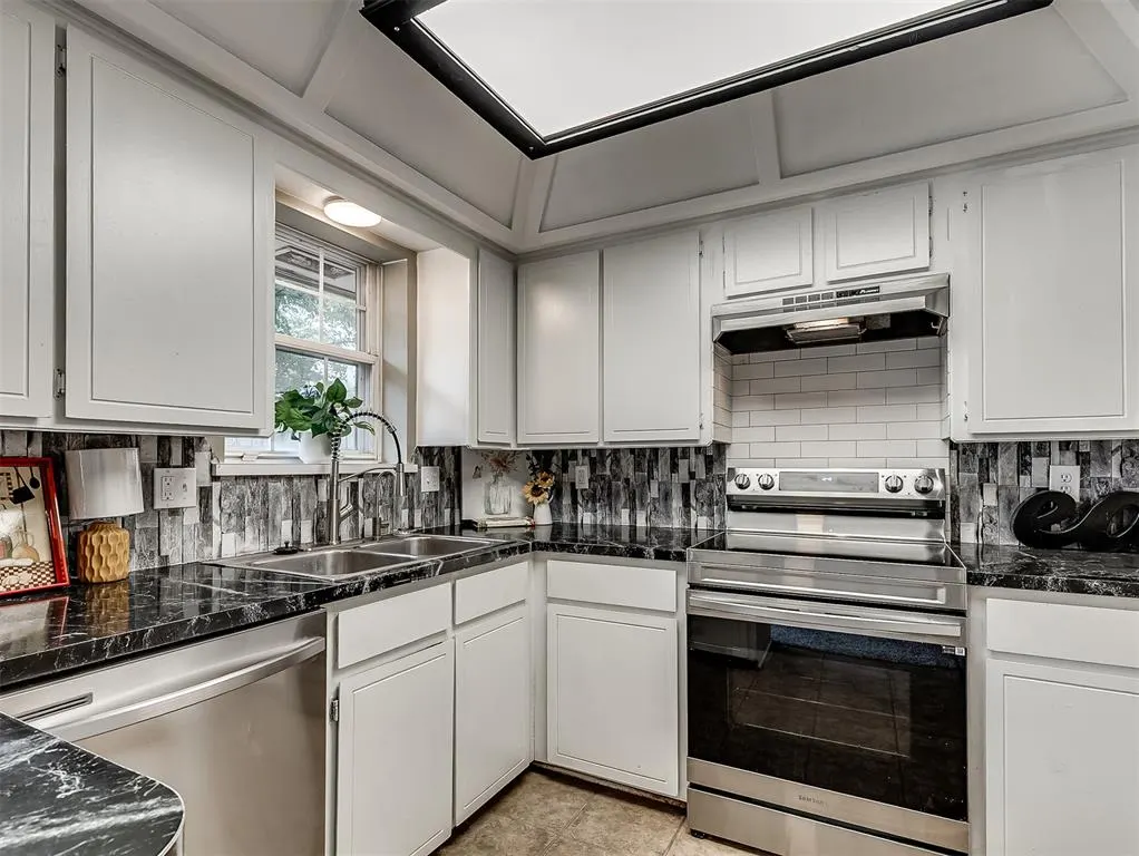 Photo 19 — 1300 NW 184th Street, Edmond, OK 73012