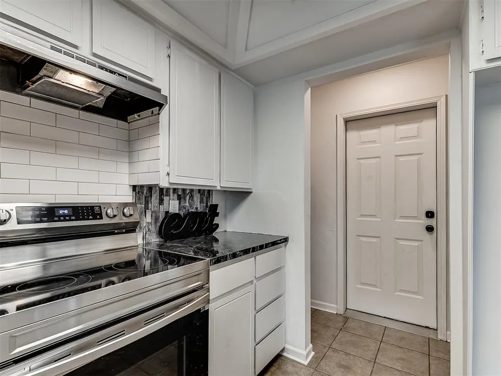 Photo 21 — 1300 NW 184th Street, Edmond, OK 73012