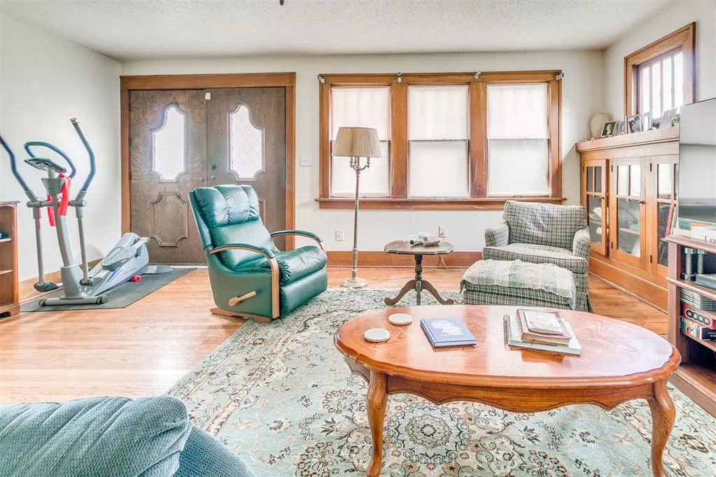 Photo 3 — 2106 NW 20th Street, Oklahoma City, OK 73107