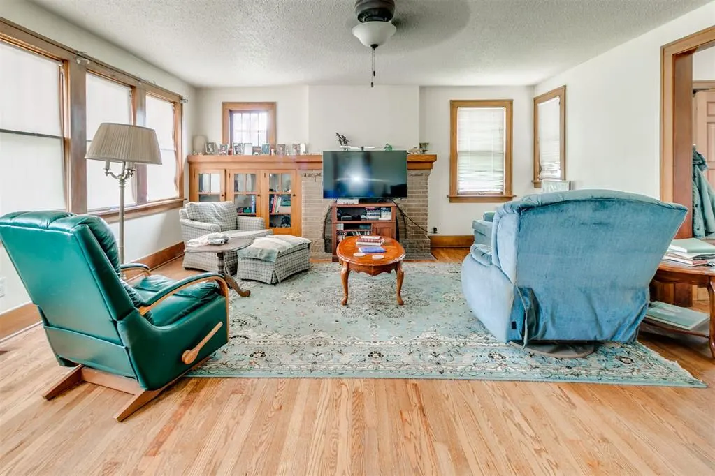 Photo 4 — 2106 NW 20th Street, Oklahoma City, OK 73107