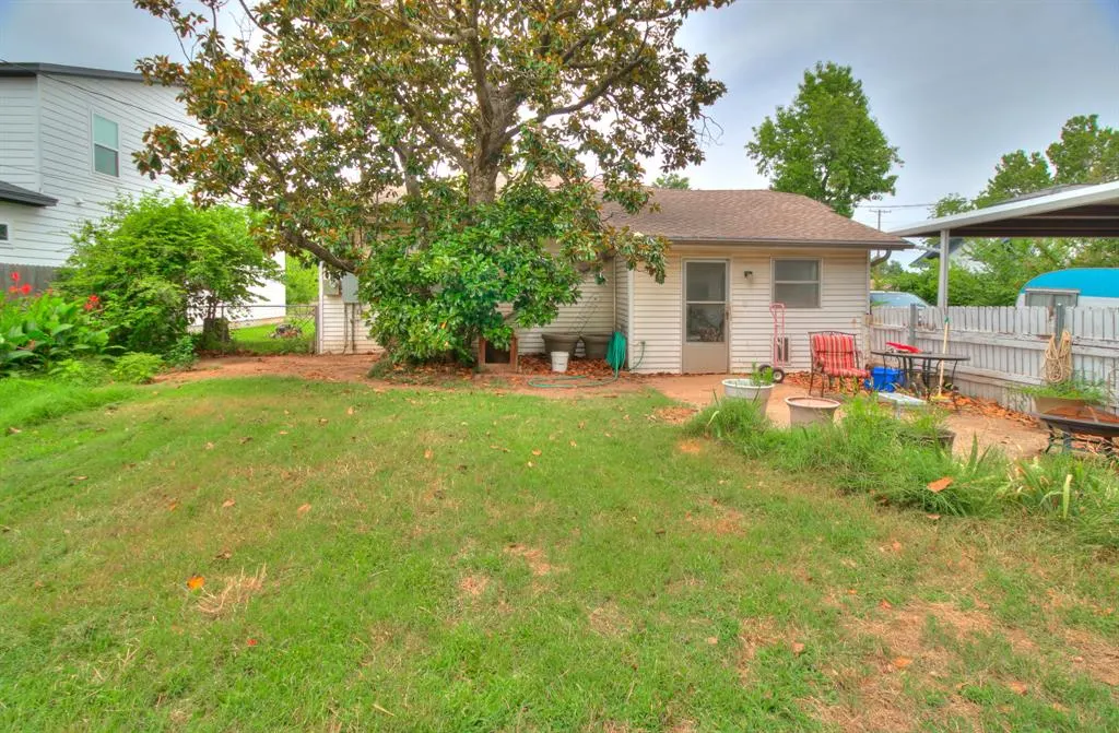 Photo 7 — 2106 NW 20th Street, Oklahoma City, OK 73107