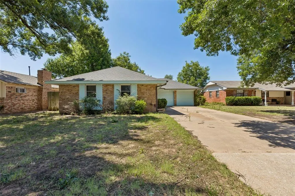 Front exterior — 7708 NW 30th Street, Bethany, OK 73008