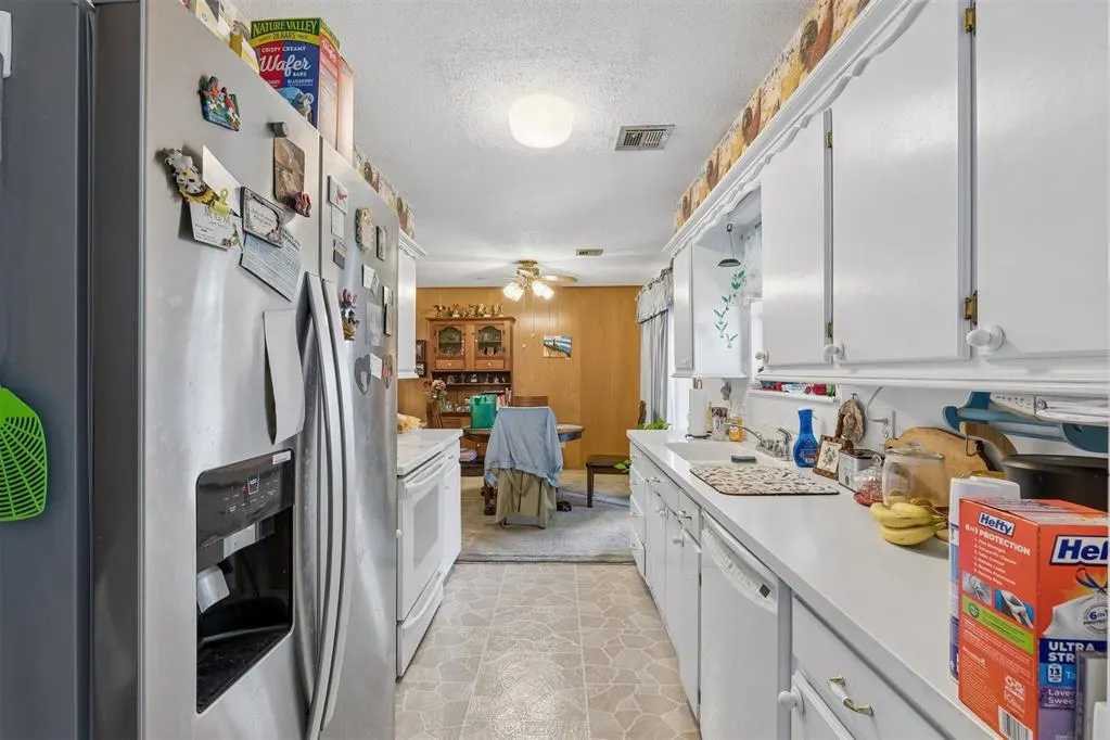 Photo 12 — 7708 NW 30th Street, Bethany, OK 73008