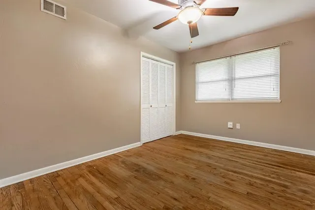 Photo 7 — 2108 Henderson Drive, Edmond, OK 73013