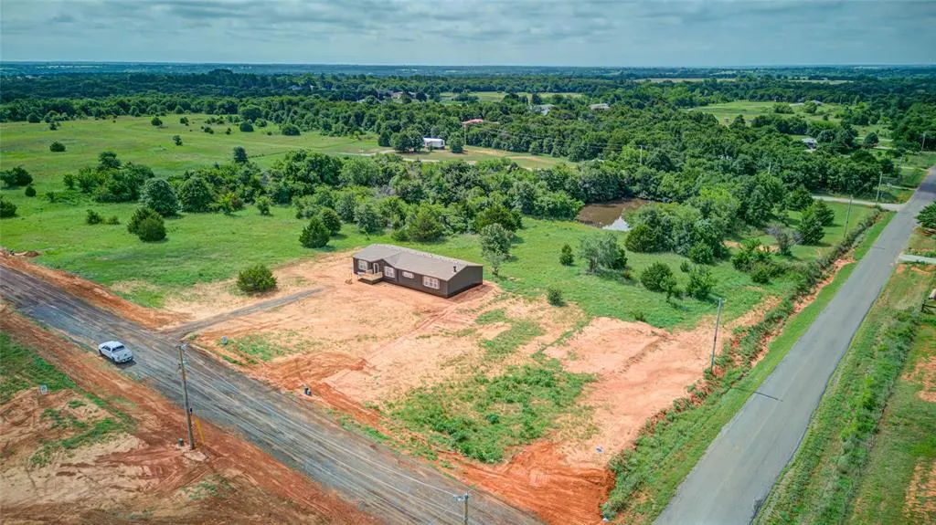 Photo 4 — 13040 TNT Court Court, Blanchard, OK 73010