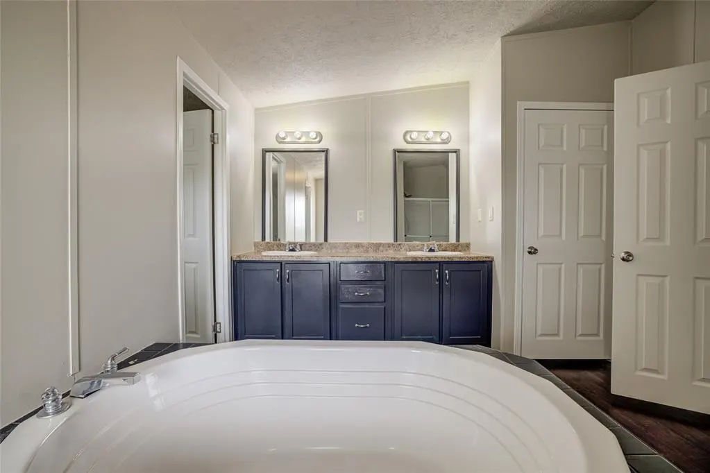 Photo 24 — 13040 TNT Court Court, Blanchard, OK 73010