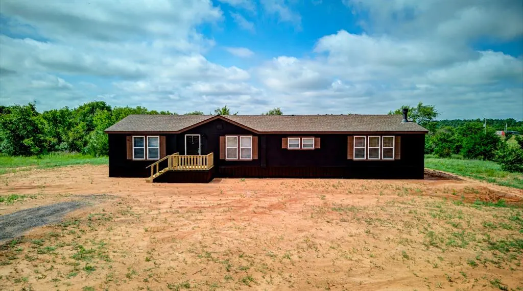 Front exterior — 13040 TNT Court Court, Blanchard, OK 73010
