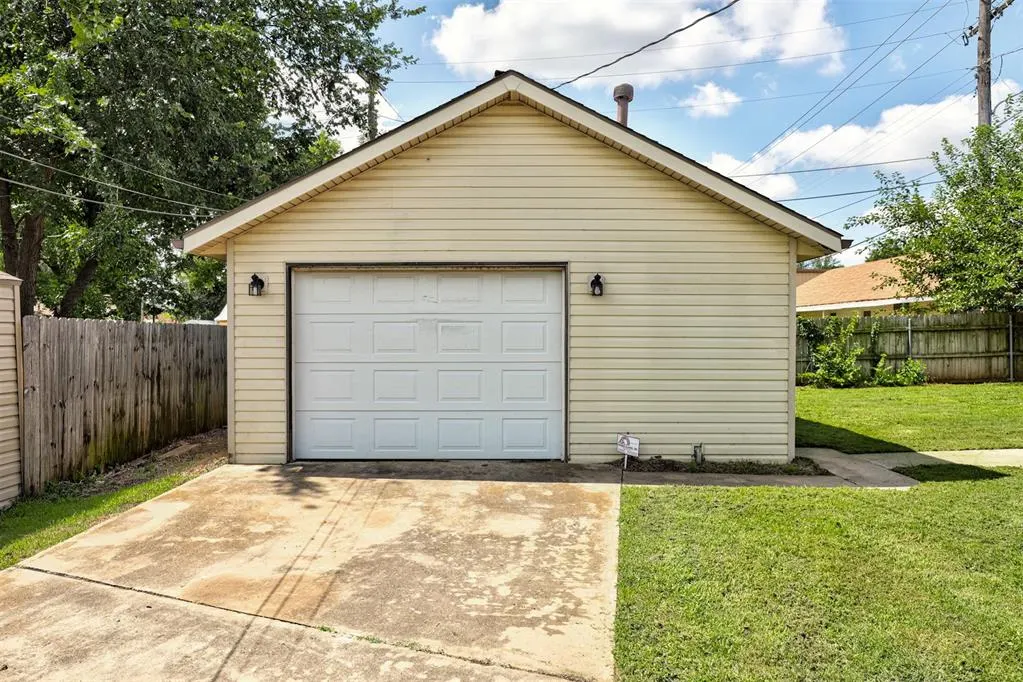 Photo 45 — 3600 SE 15th Street, Oklahoma City, OK 73115