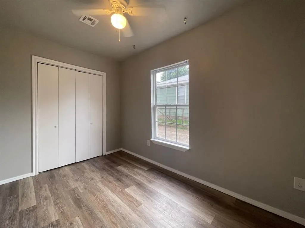 Photo 7 — 824 NW 45th Street, Oklahoma City, OK 73118