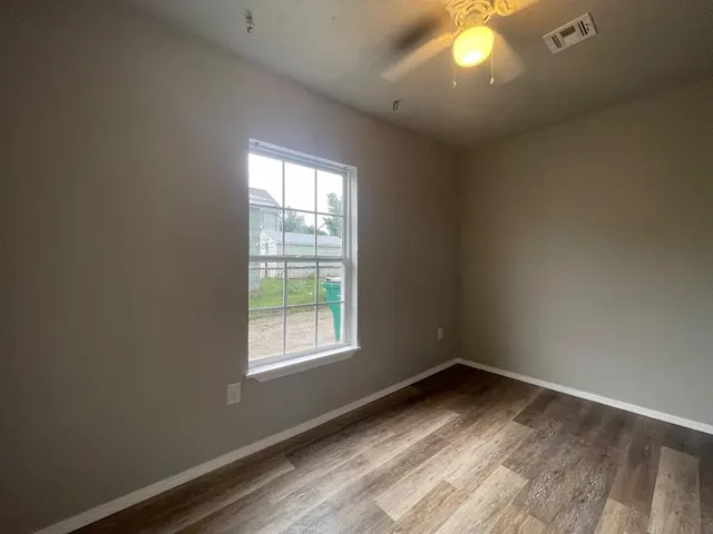 Photo 8 — 824 NW 45th Street, Oklahoma City, OK 73118