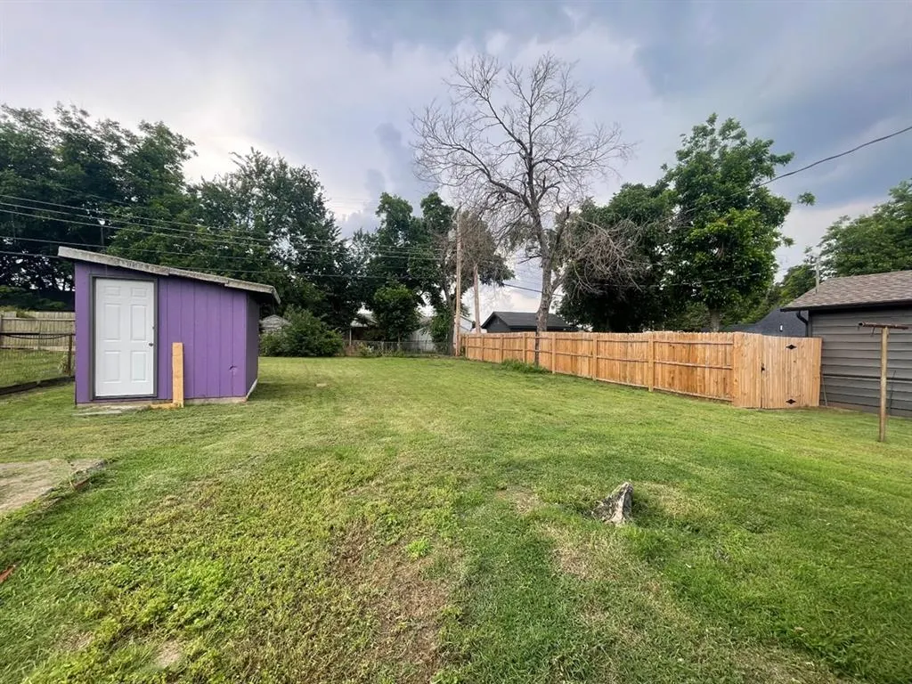 Photo 14 — 824 NW 45th Street, Oklahoma City, OK 73118