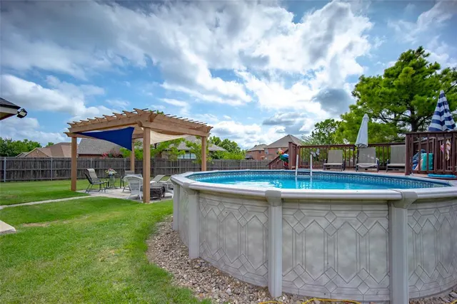 Photo 6 — 4708 Elk Creek Drive, Yukon, OK 73099