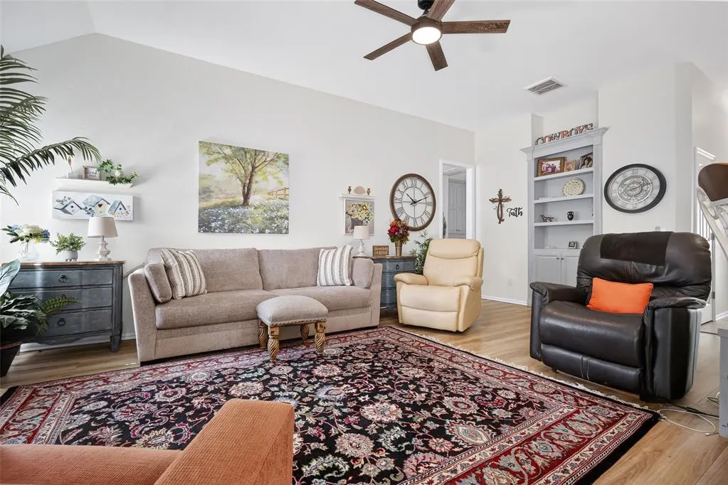 Photo 12 — 4708 Elk Creek Drive, Yukon, OK 73099