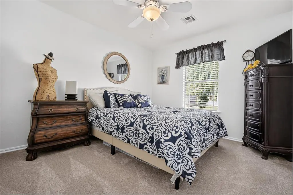 Photo 14 — 4708 Elk Creek Drive, Yukon, OK 73099