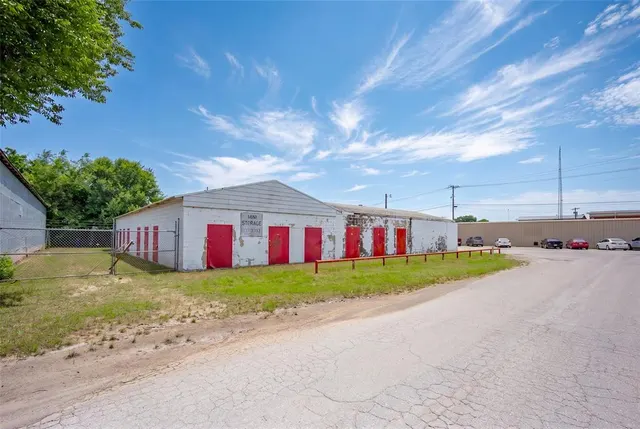 Photo 5 — 522 W Fox Street, Purcell, OK 73080