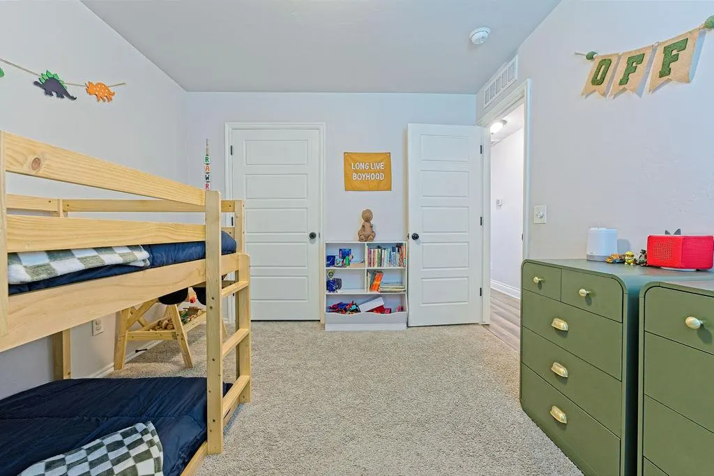 Photo 25 — 408 Irish Ln, Yukon, OK 73099