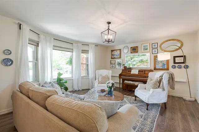 Photo 8 — 3913 NW 60 Street, Oklahoma City, OK 73112