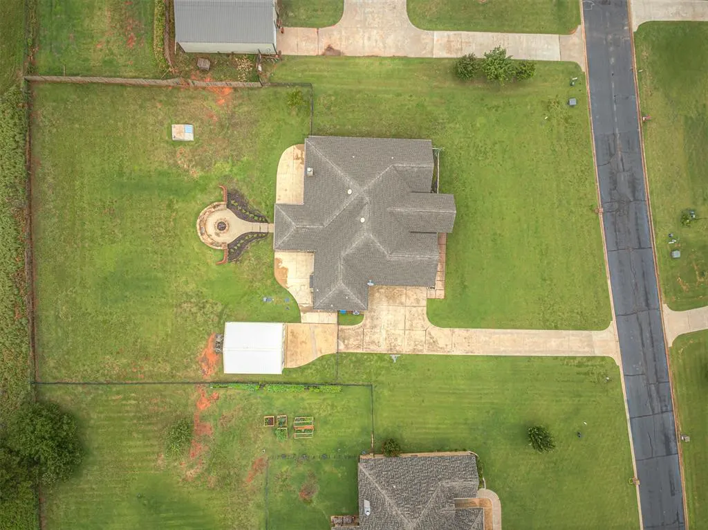 Photo 5 — 6640 Mint Julep Lane, Guthrie, OK 73044