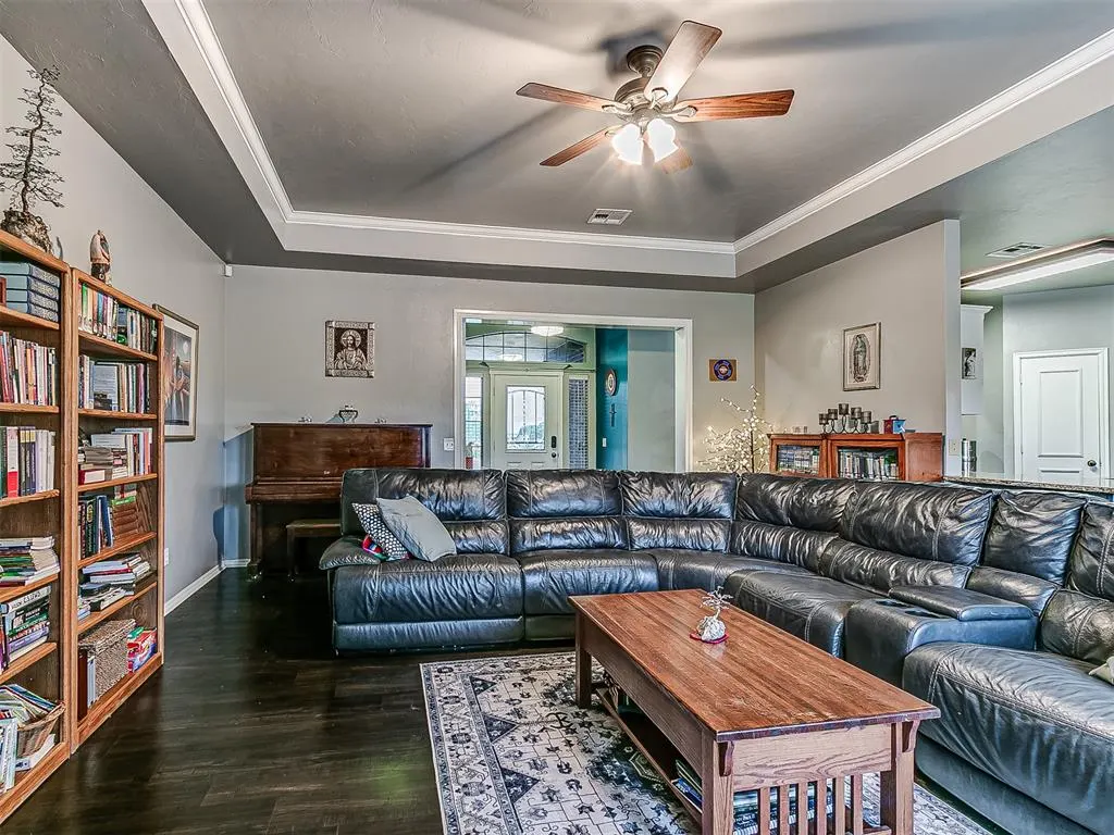 Photo 10 — 6640 Mint Julep Lane, Guthrie, OK 73044