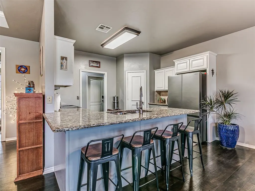 Photo 13 — 6640 Mint Julep Lane, Guthrie, OK 73044