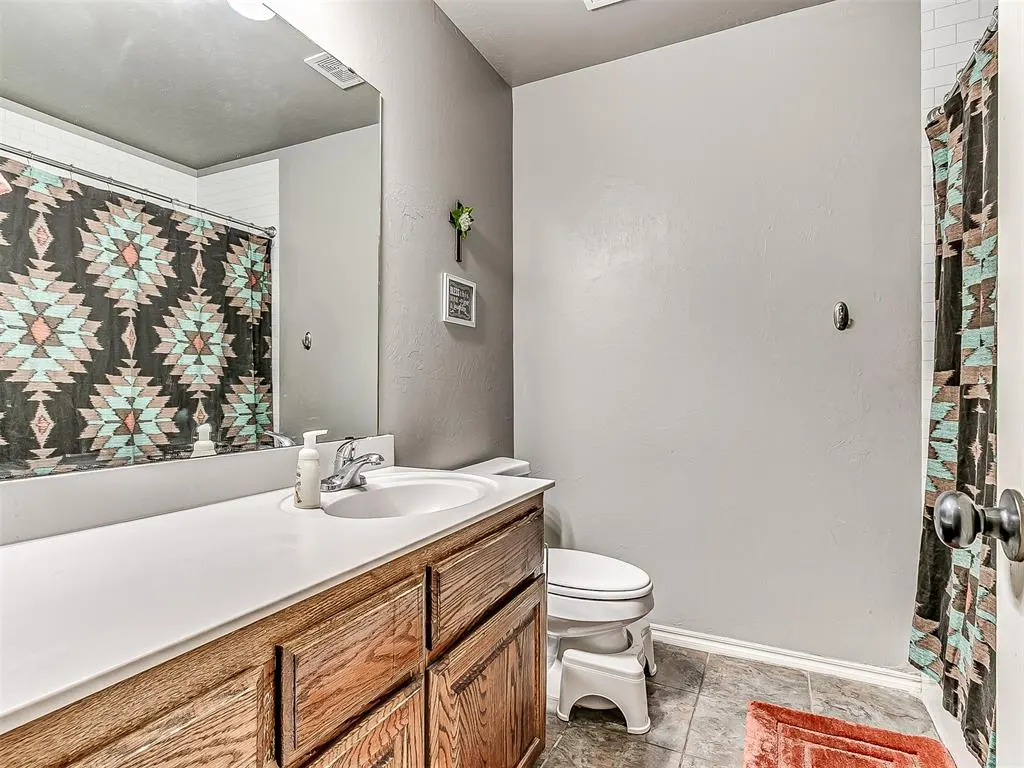 Photo 32 — 6640 Mint Julep Lane, Guthrie, OK 73044