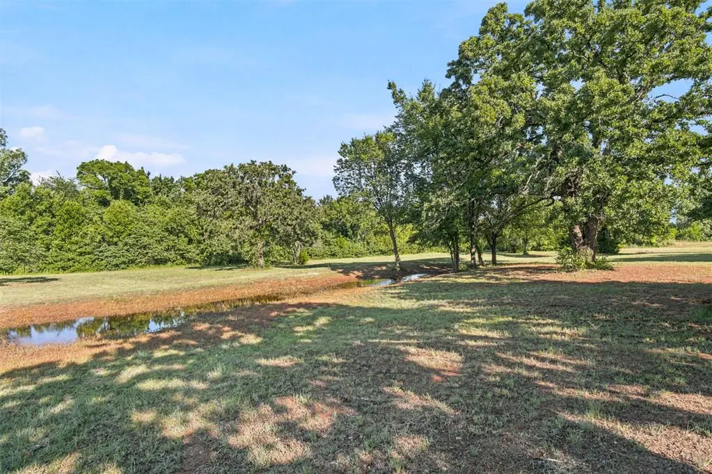 Photo 8 — 2909 County Street 2966, Alex, OK 73002