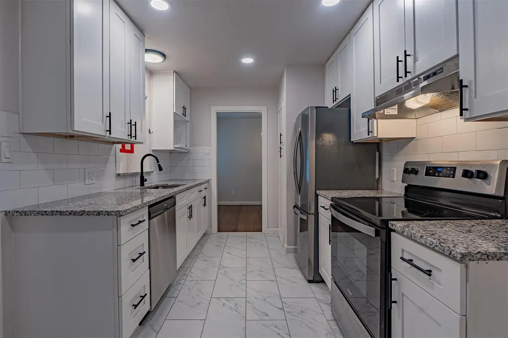 Photo 16 — 1215 Caddell Lane, Norman, OK 73069