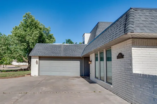 Photo 2 — 1442 Duffner Drive, Oklahoma City, OK 73118
