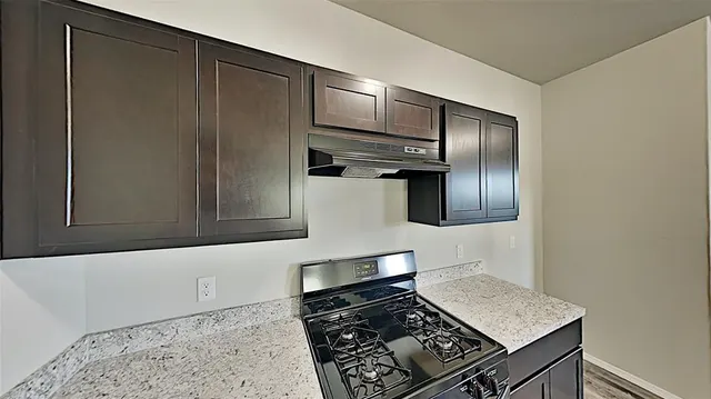 Photo 6 — 4301 Umbria Road, Oklahoma City, OK 73179