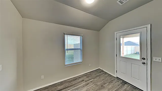 Photo 8 — 4301 Umbria Road, Oklahoma City, OK 73179