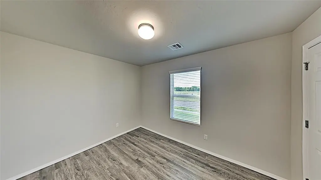 Photo 12 — 4301 Umbria Road, Oklahoma City, OK 73179