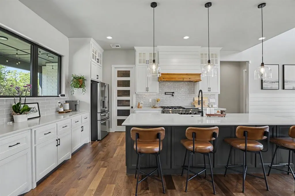 Photo 8 — 460 Old Farm Road, Edmond, OK 73034