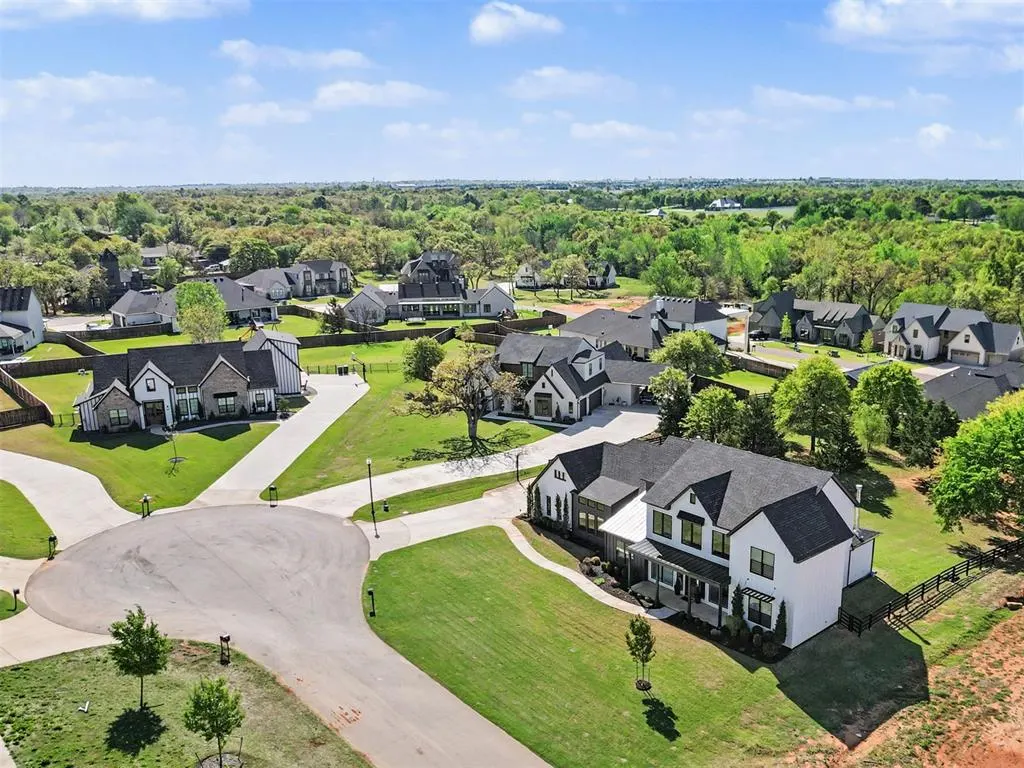 Photo 41 — 460 Old Farm Road, Edmond, OK 73034