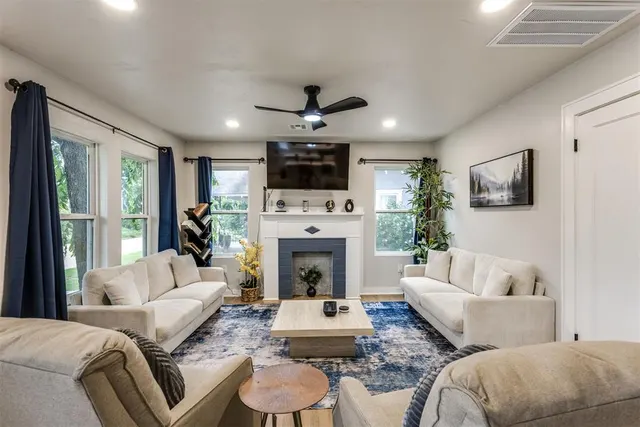 Photo 5 — 1212 NW 48th Street, Oklahoma City, OK 73118