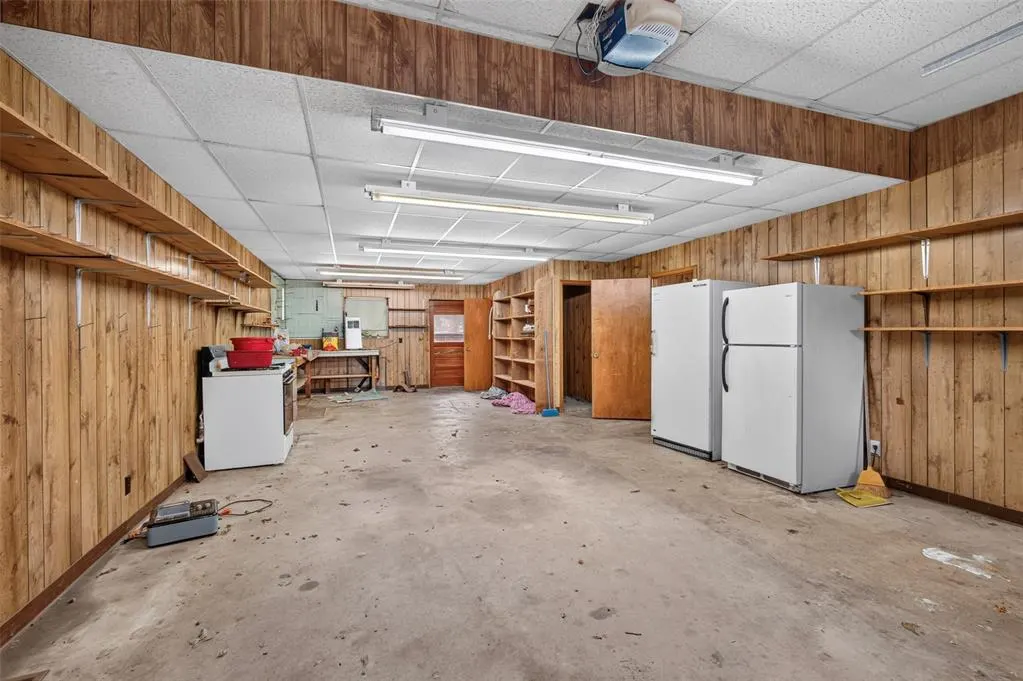 Photo 35 — 310 N Noble Street, Elk City, OK 73644