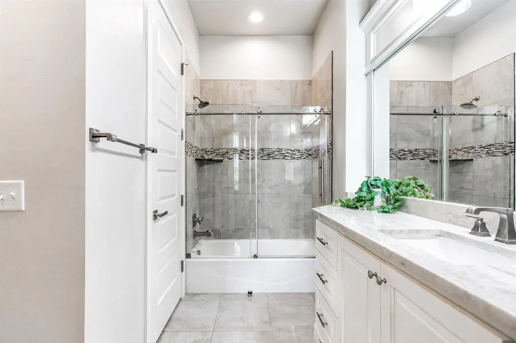 Photo 30 — 3600 Sea Ray Channel, Edmond, OK 73013
