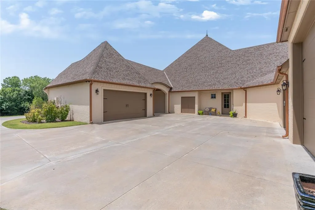 Photo 48 — 3600 Sea Ray Channel, Edmond, OK 73013