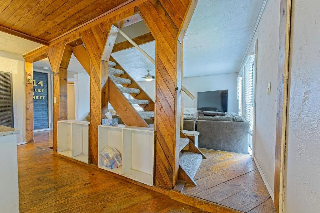 Photo 15 — 714 Monnett Avenue, Norman, OK 73069
